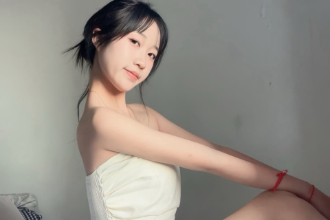 有一天我不再追寻幸福的秘诀 我只想遇到一个和我同样心软的人