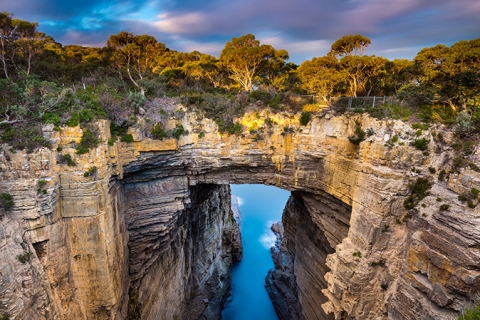 塔斯马尼亚州塔斯曼拱门(4K壁纸)